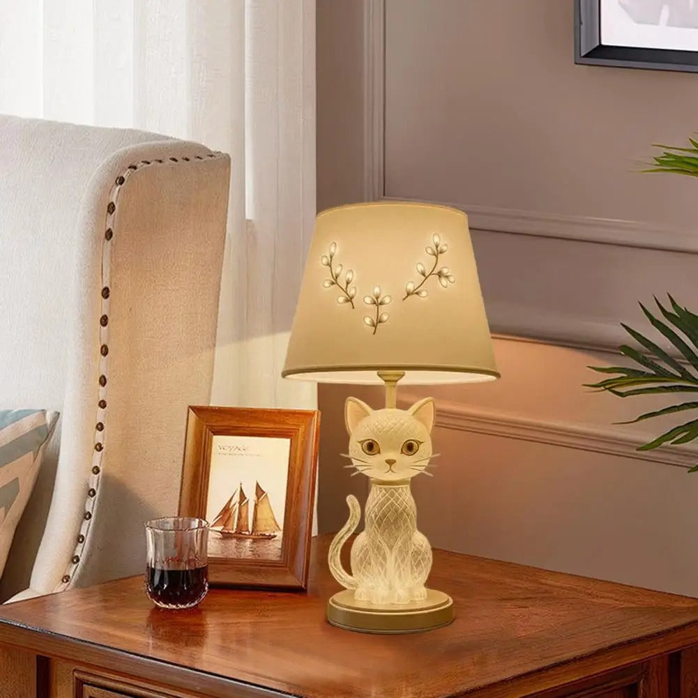 Cute Cat Face LED Table Lamp Portable Colorful Cat Table Lamp Small Animal Theme for Bedroom Nightstand Perfect Gift Wholesale