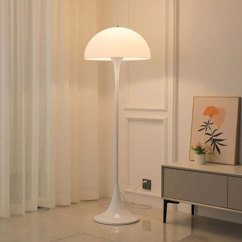 Nordic Designer's White Floor Lamp For Living Room, Bedroom, Room Bedside Table Lamp, And Indoor Decorative Lighting Floor Lamp