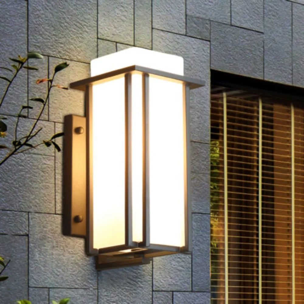 Elegant Simple American Iron Outdoor Wall Lamp Porch Lighting Wall Mounted Weatherproof & Rustproof Fit 6-18㎡ Area