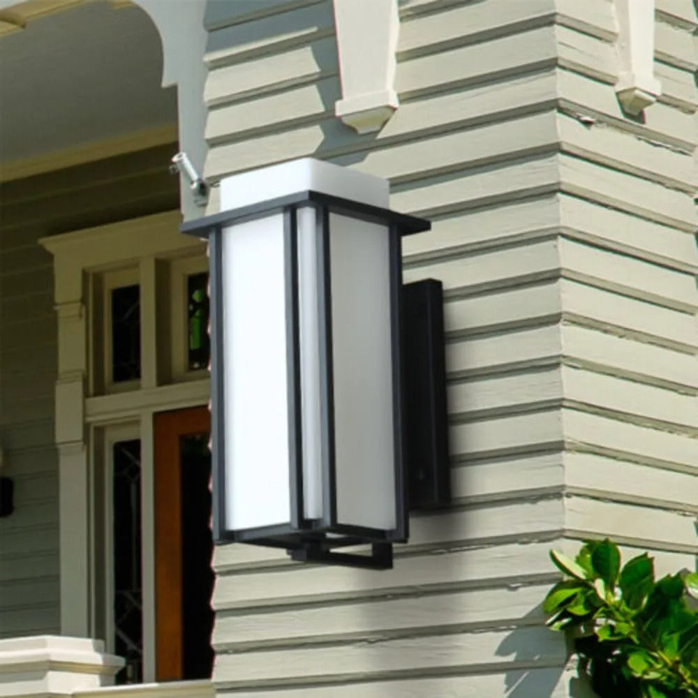 Elegant Simple American Iron Outdoor Wall Lamp Porch Lighting Wall Mounted Weatherproof & Rustproof Fit 6-18㎡ Area